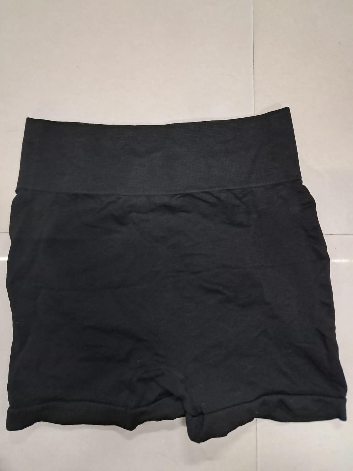 Solid Women Gym Shorts a51190